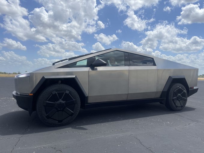 Tesla Giga Texas!